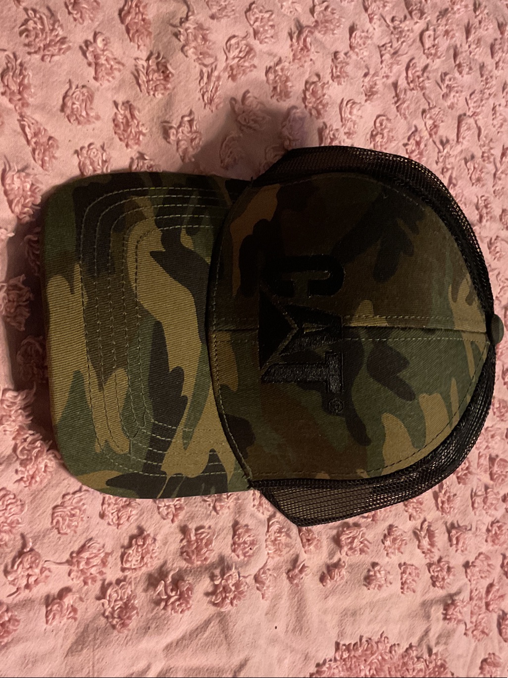 Caterpillar Black And Yellow Branded Hat With Logo Tag